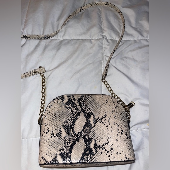 Steve Madden snake skin purse - Picture 2 of 2